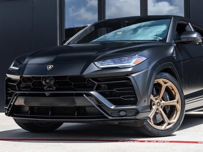 2021 Lamborghini Urus Base