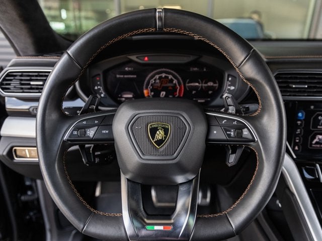 2021 Lamborghini Urus Base