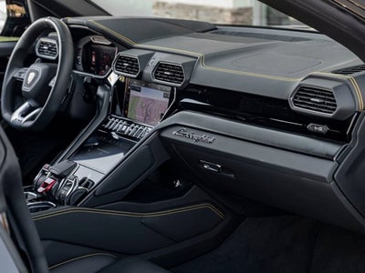 2024 Lamborghini Urus S