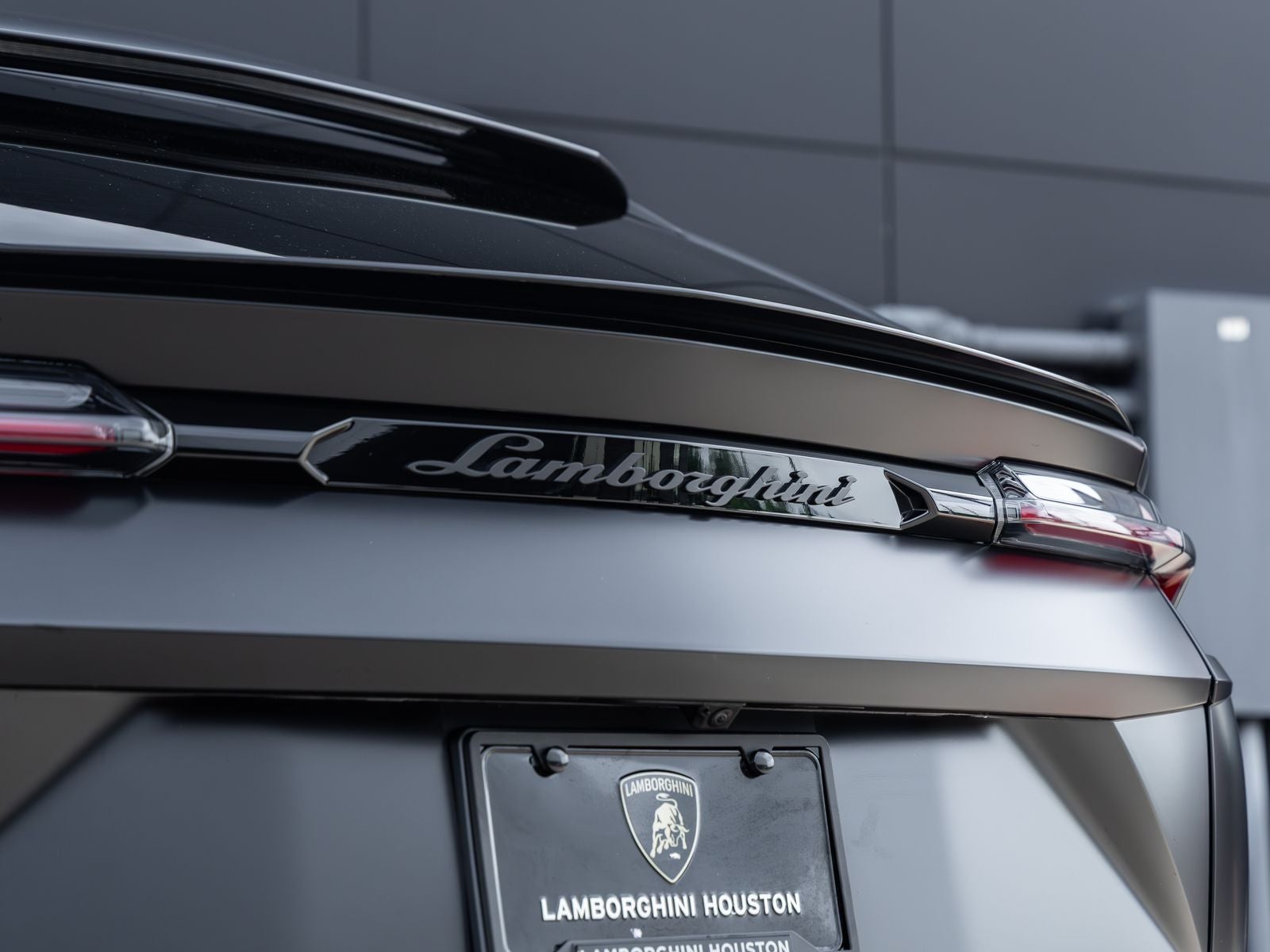 2023 Lamborghini Urus S