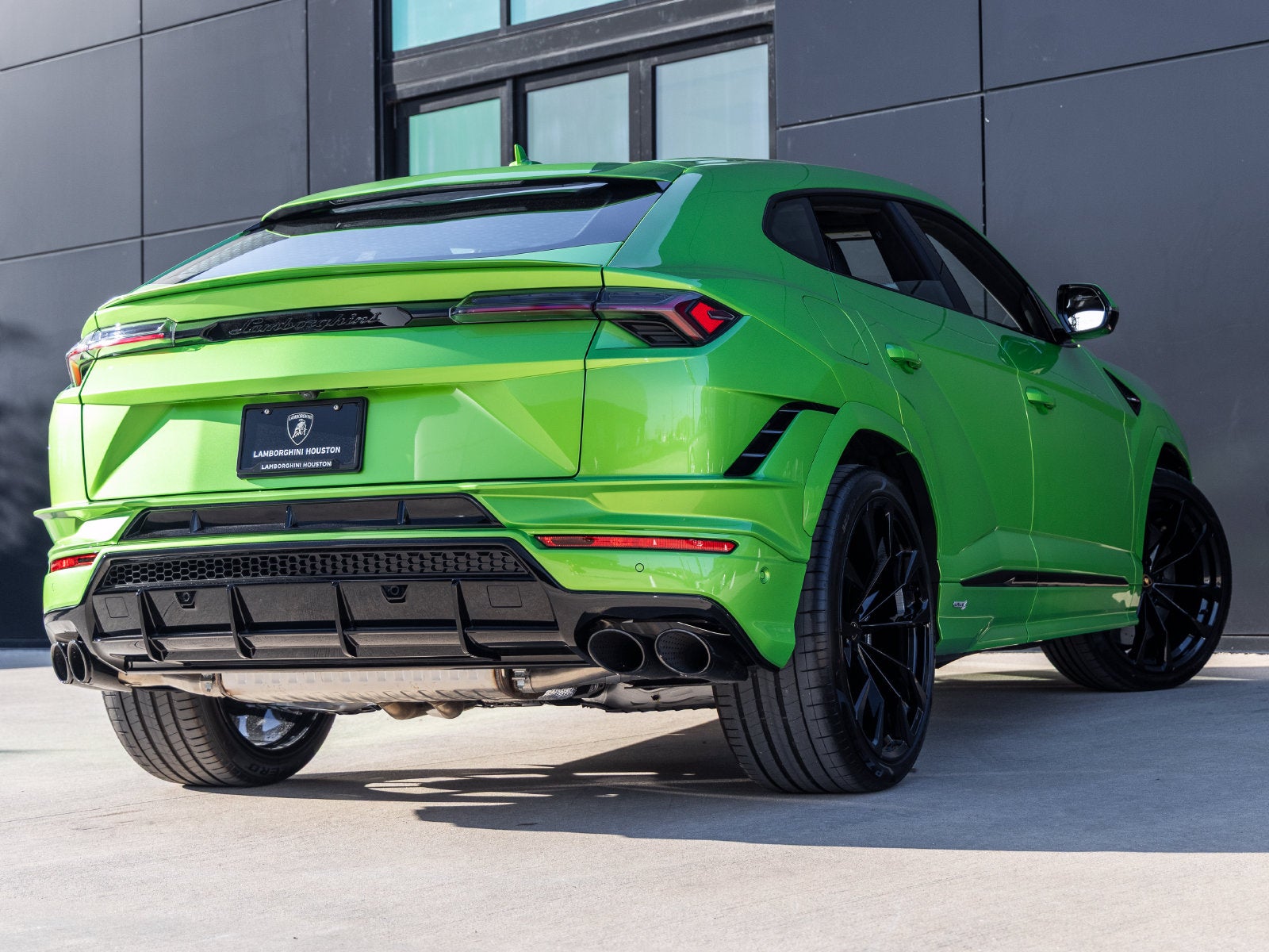 2024 Lamborghini Urus S