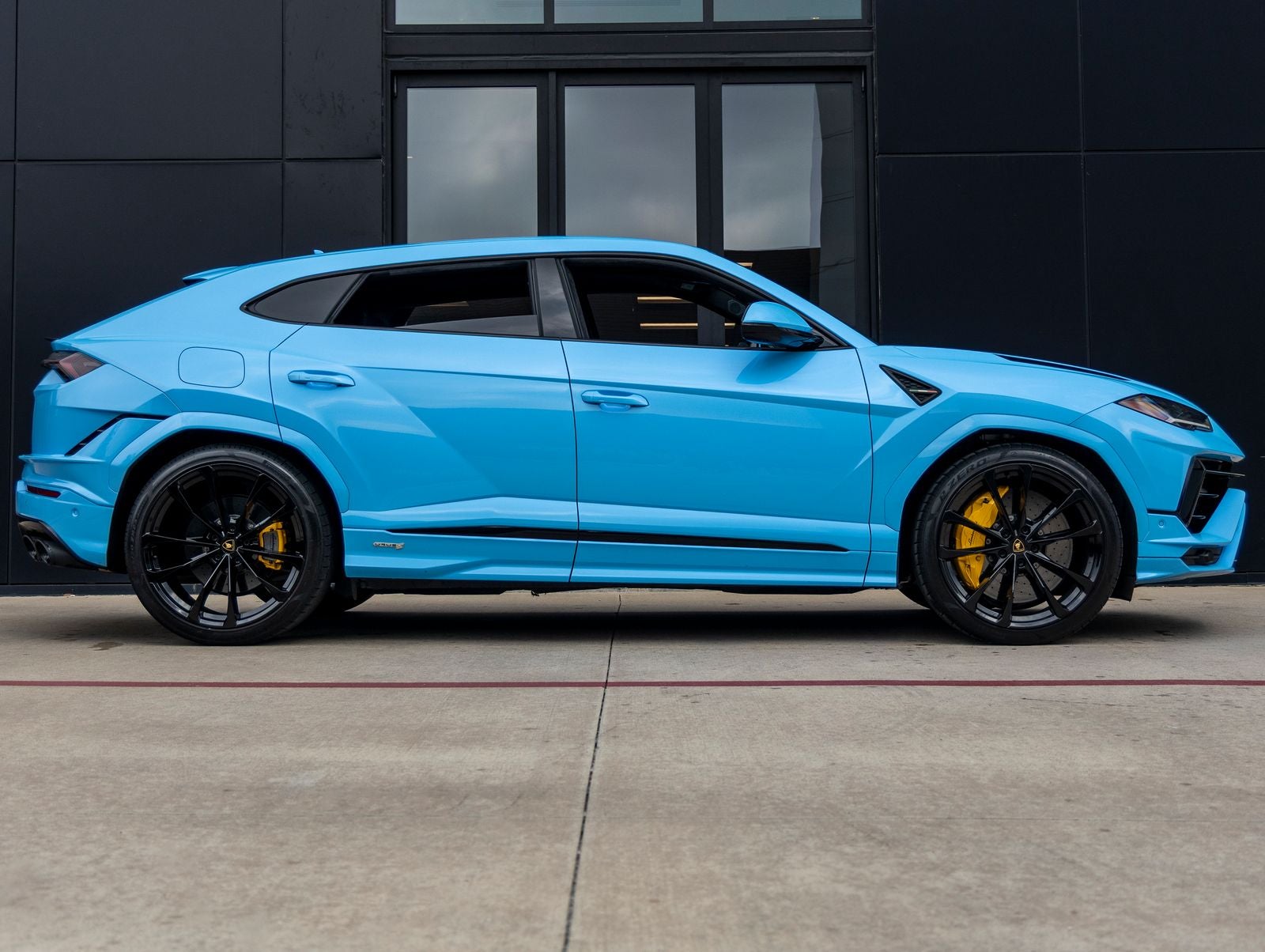 2024 Lamborghini Urus S
