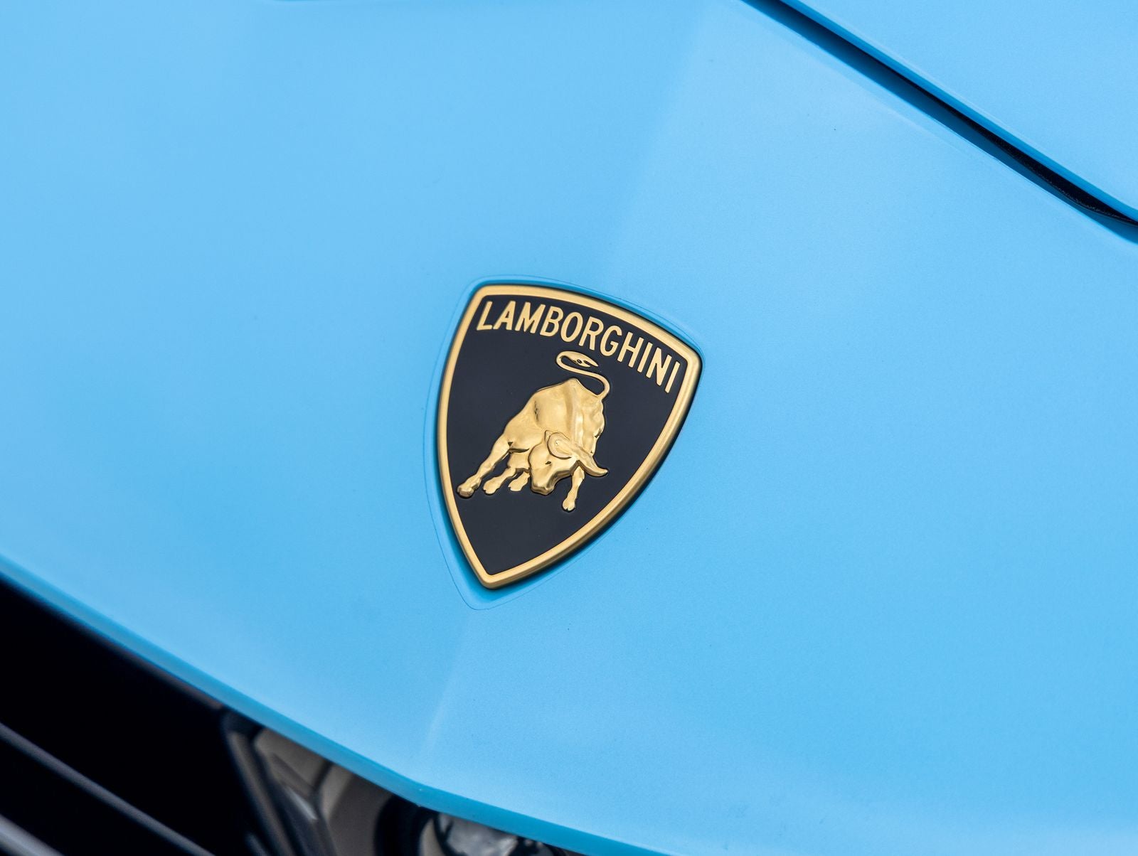 2024 Lamborghini Urus S