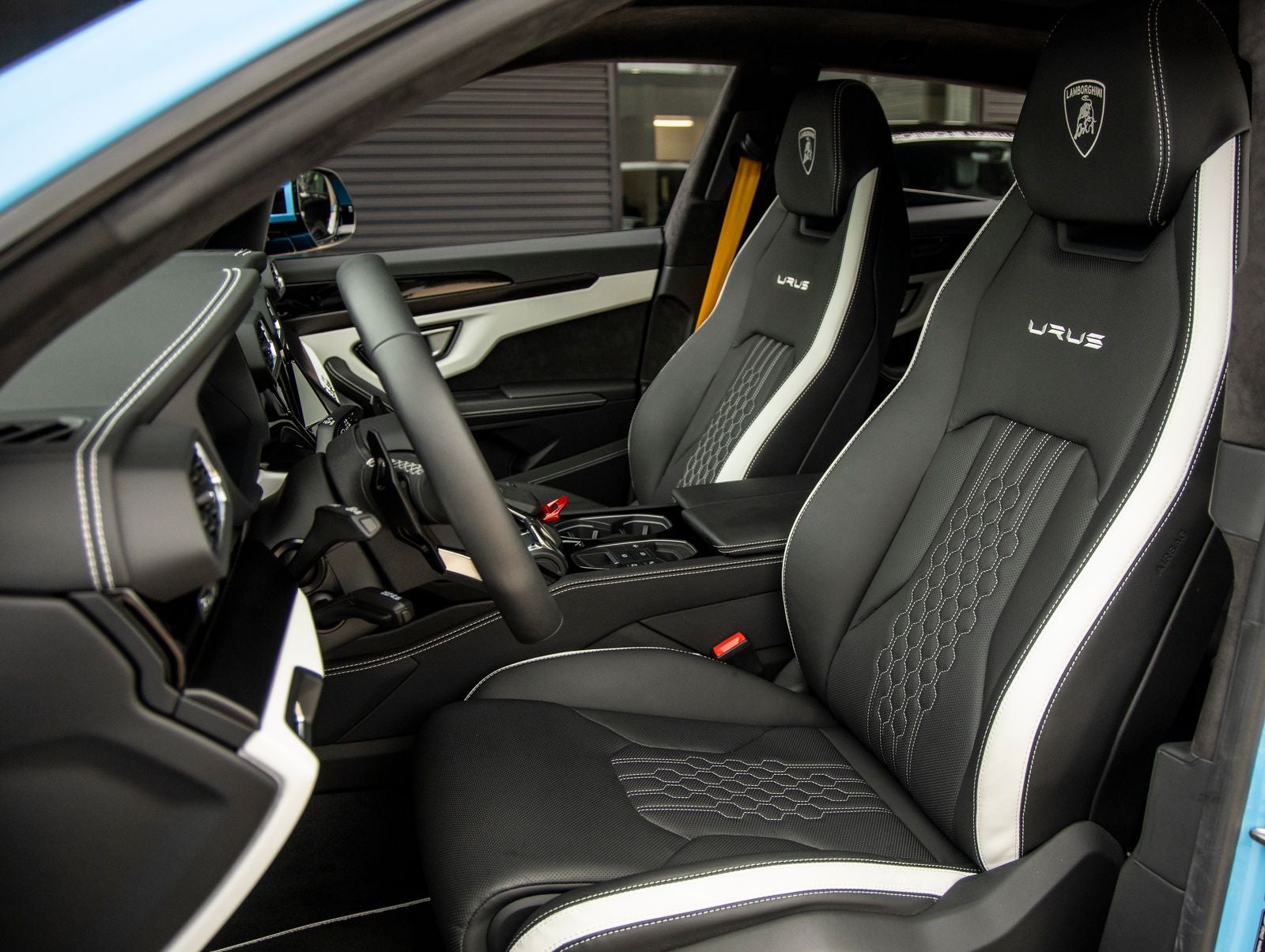 2024 Lamborghini Urus S