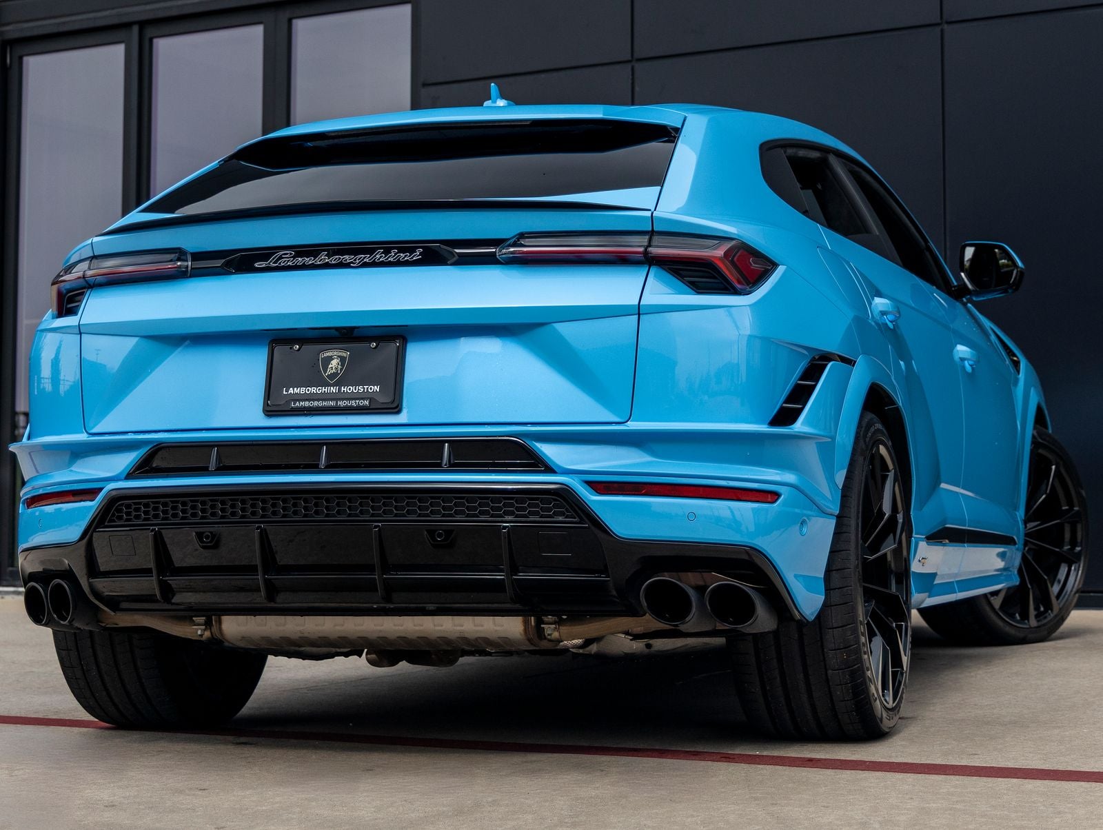 2024 Lamborghini Urus S
