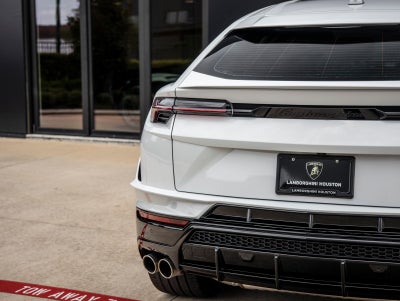 2024 Lamborghini Urus S