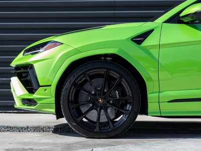 2024 Lamborghini Urus S