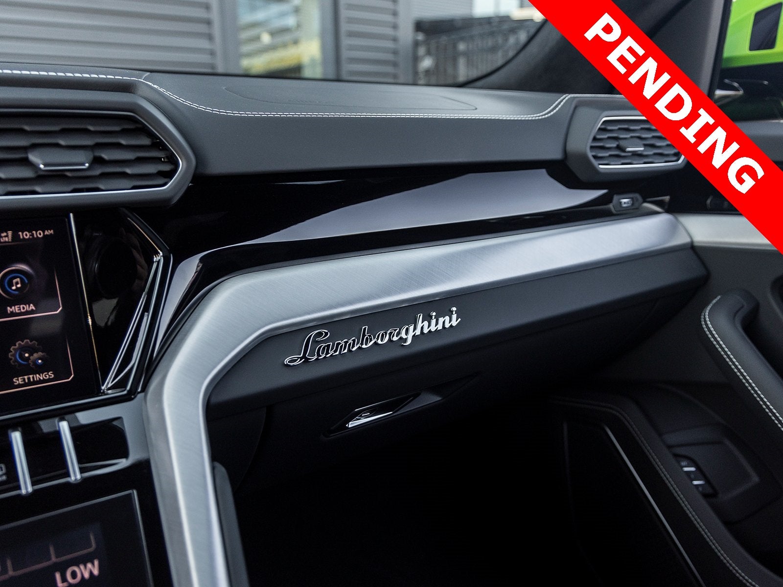 2024 Lamborghini Urus S