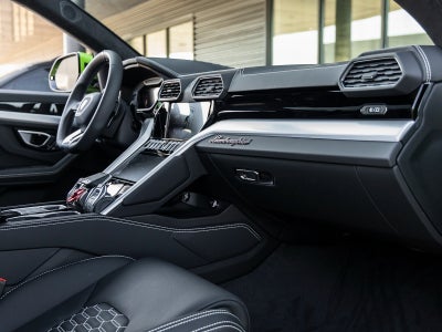 2024 Lamborghini Urus S