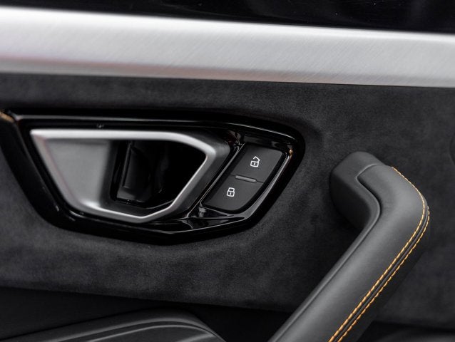 2024 Lamborghini Urus S