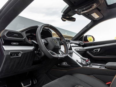 2024 Lamborghini Urus S