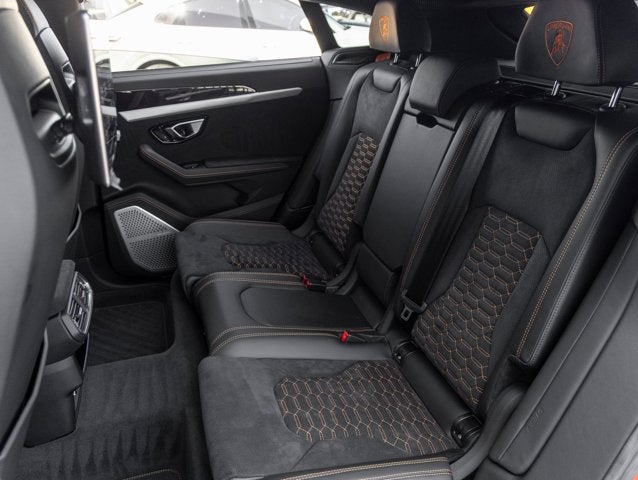 2024 Lamborghini Urus S