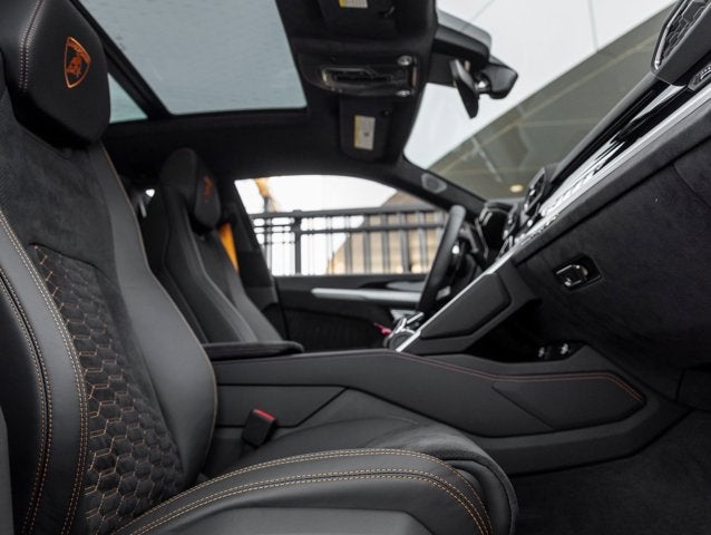 2024 Lamborghini Urus S