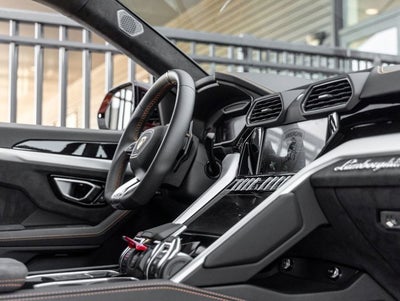 2024 Lamborghini Urus S