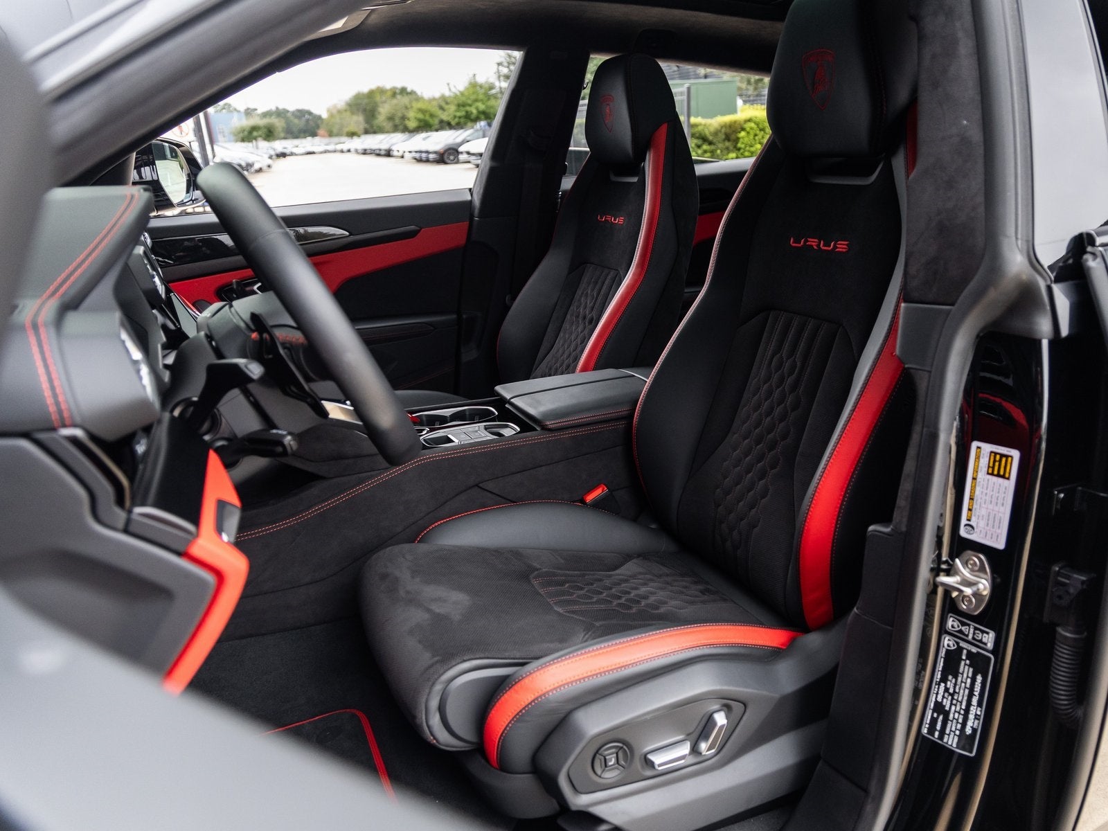 2024 Lamborghini Urus S