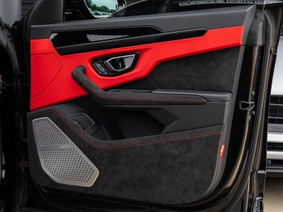 2024 Lamborghini Urus S