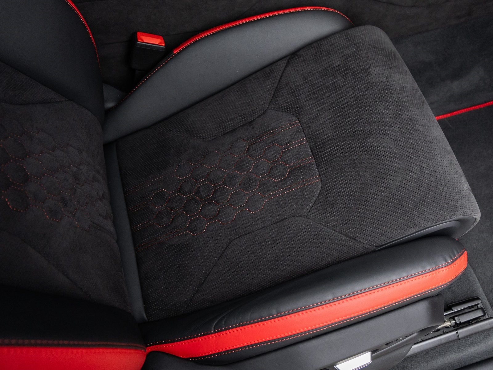 2024 Lamborghini Urus S