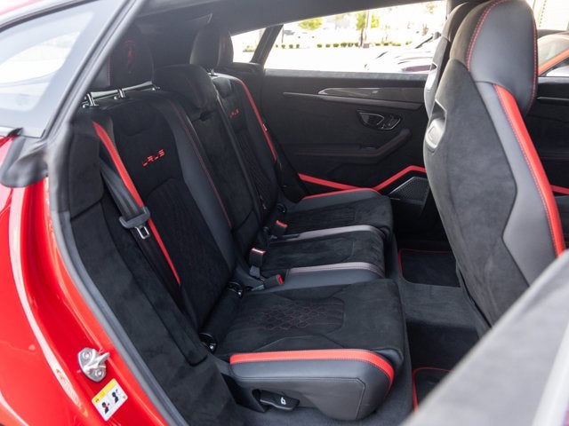 2024 Lamborghini Urus Performante