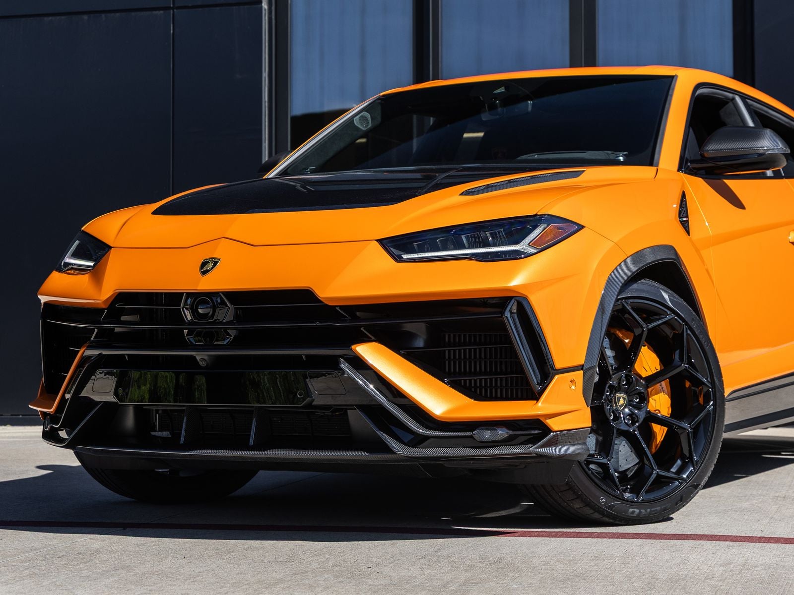 2024 Lamborghini Urus Performante