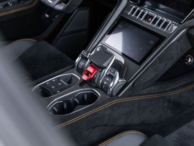 2024 Lamborghini Urus Performante