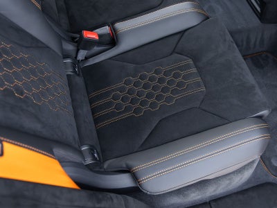 2024 Lamborghini Urus Performante