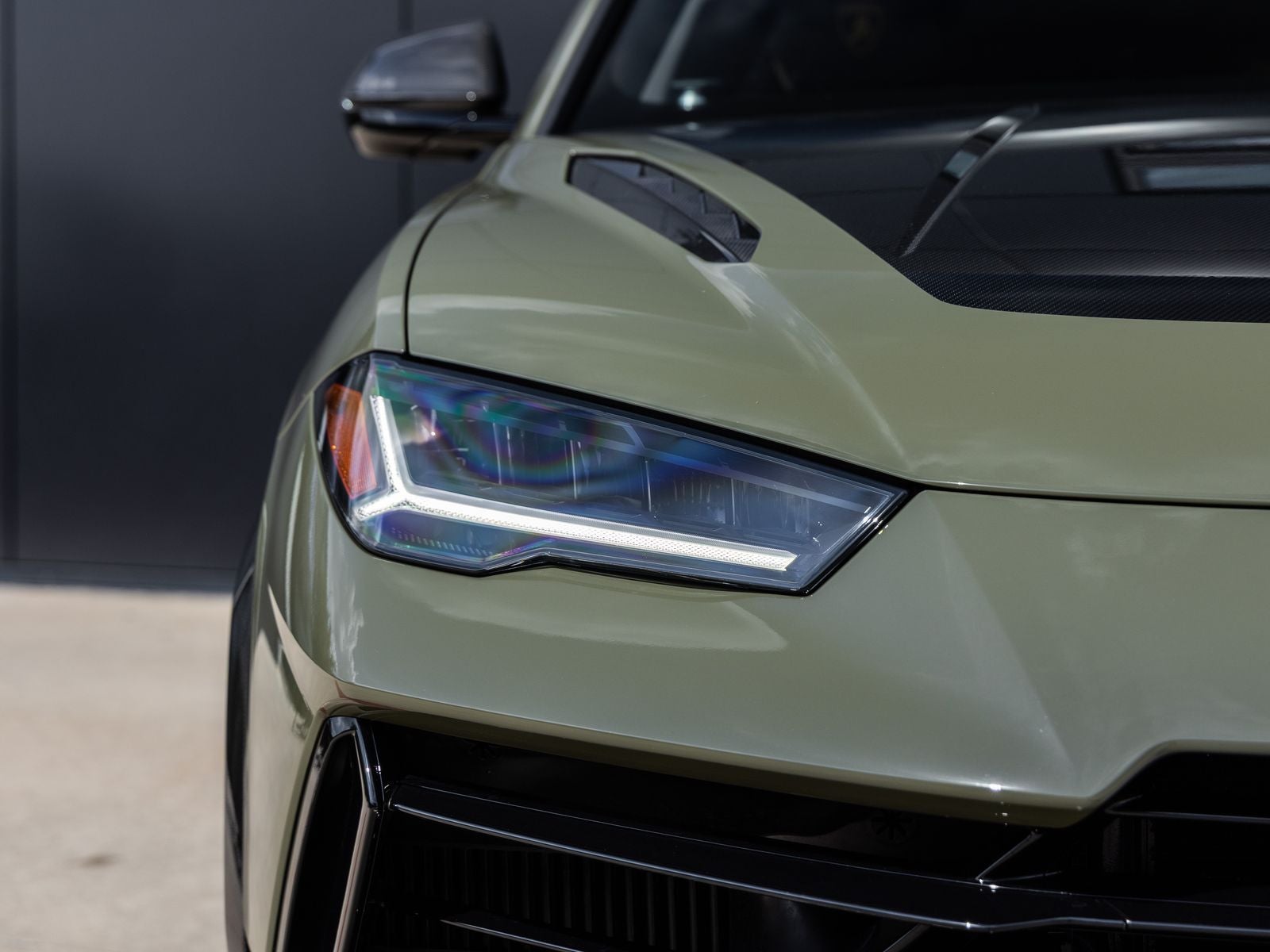 2024 Lamborghini Urus Performante
