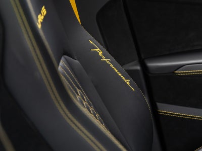 2024 Lamborghini Urus Performante