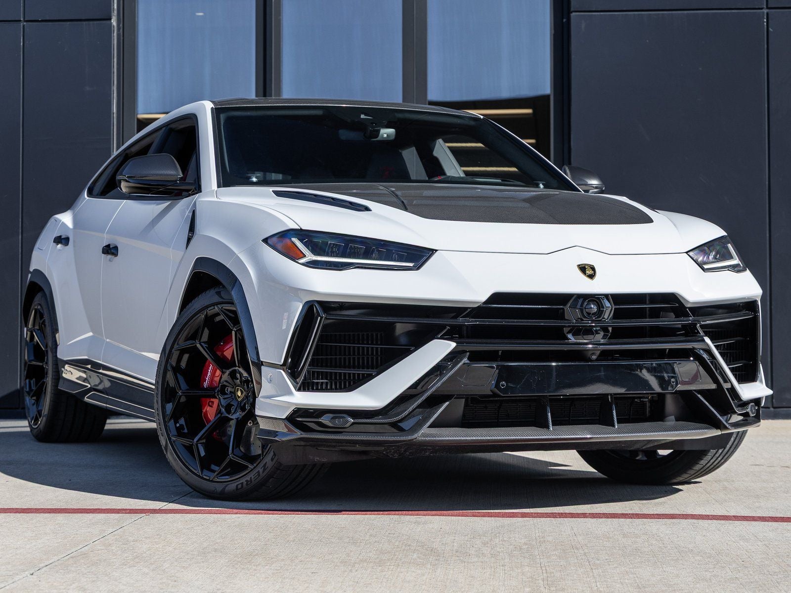 2024 Lamborghini Urus Performante