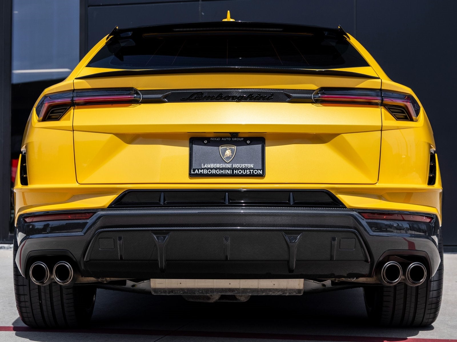 2024 Lamborghini Urus Performante