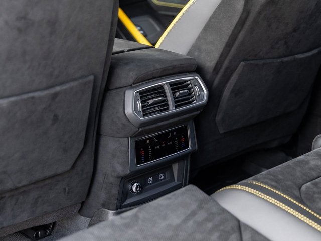 2024 Lamborghini Urus Performante