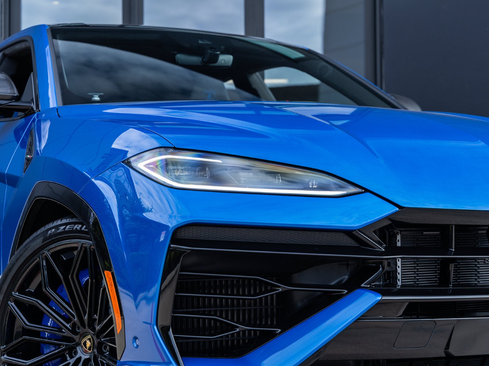 2025 Lamborghini Urus SE