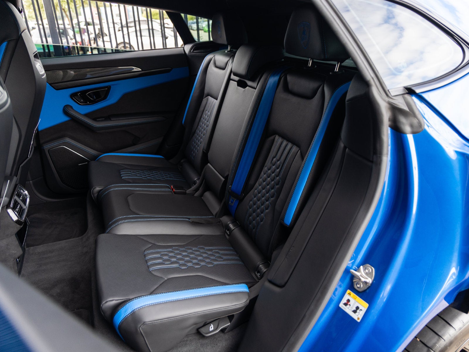 2025 Lamborghini Urus SE