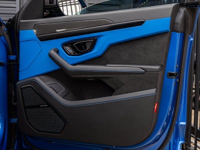 2025 Lamborghini Urus SE