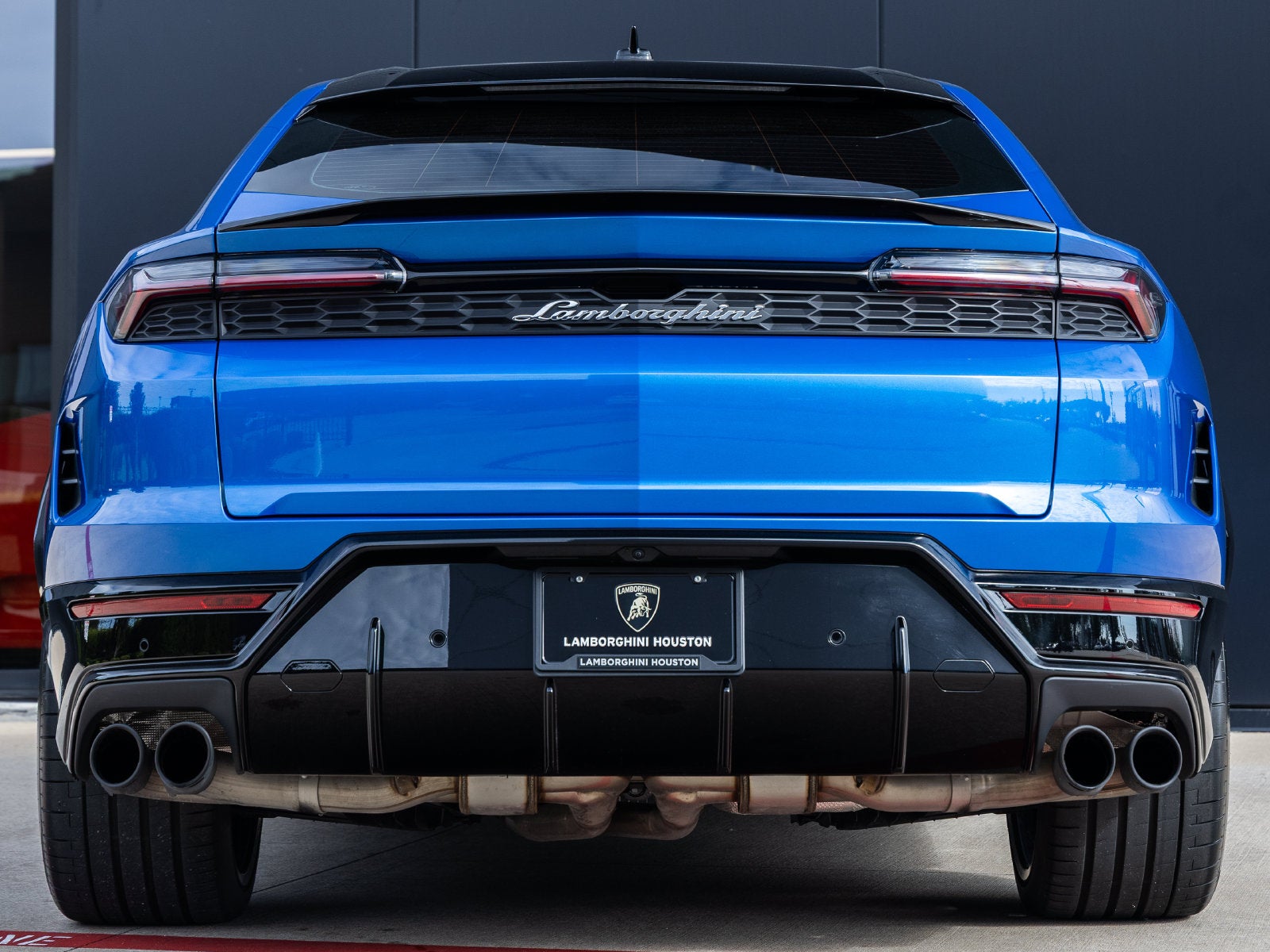 2025 Lamborghini Urus SE