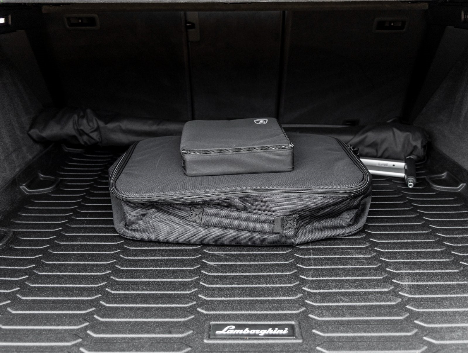 2025 Lamborghini Urus SE