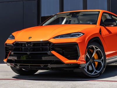 2025 Lamborghini Urus SE