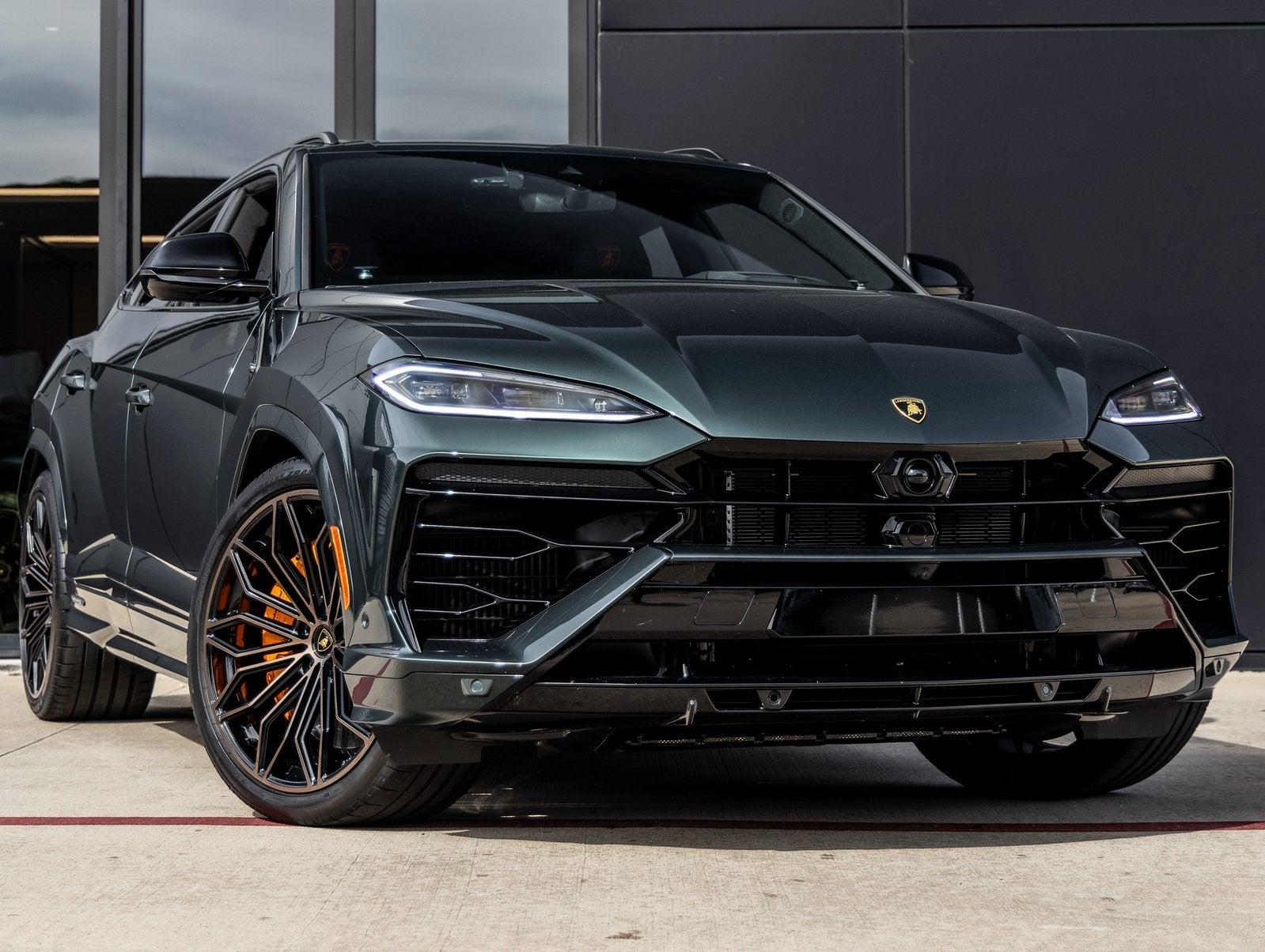 2025 Lamborghini Urus SE