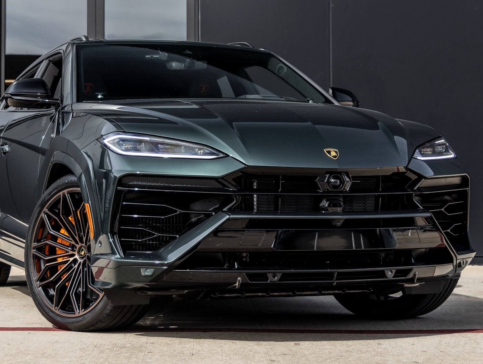 2025 Lamborghini Urus SE