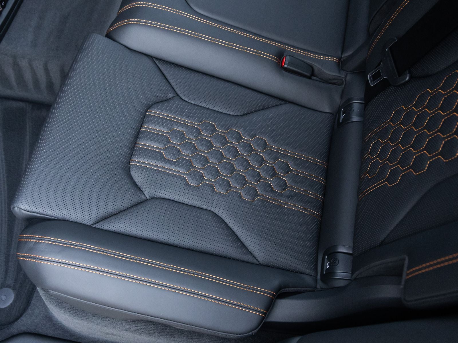 2026 Lamborghini Urus SE