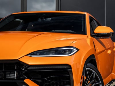 2025 Lamborghini Urus SE