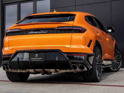 2025 Lamborghini Urus SE