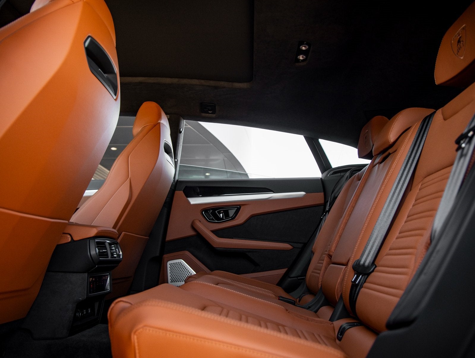 2026 Lamborghini Urus SE