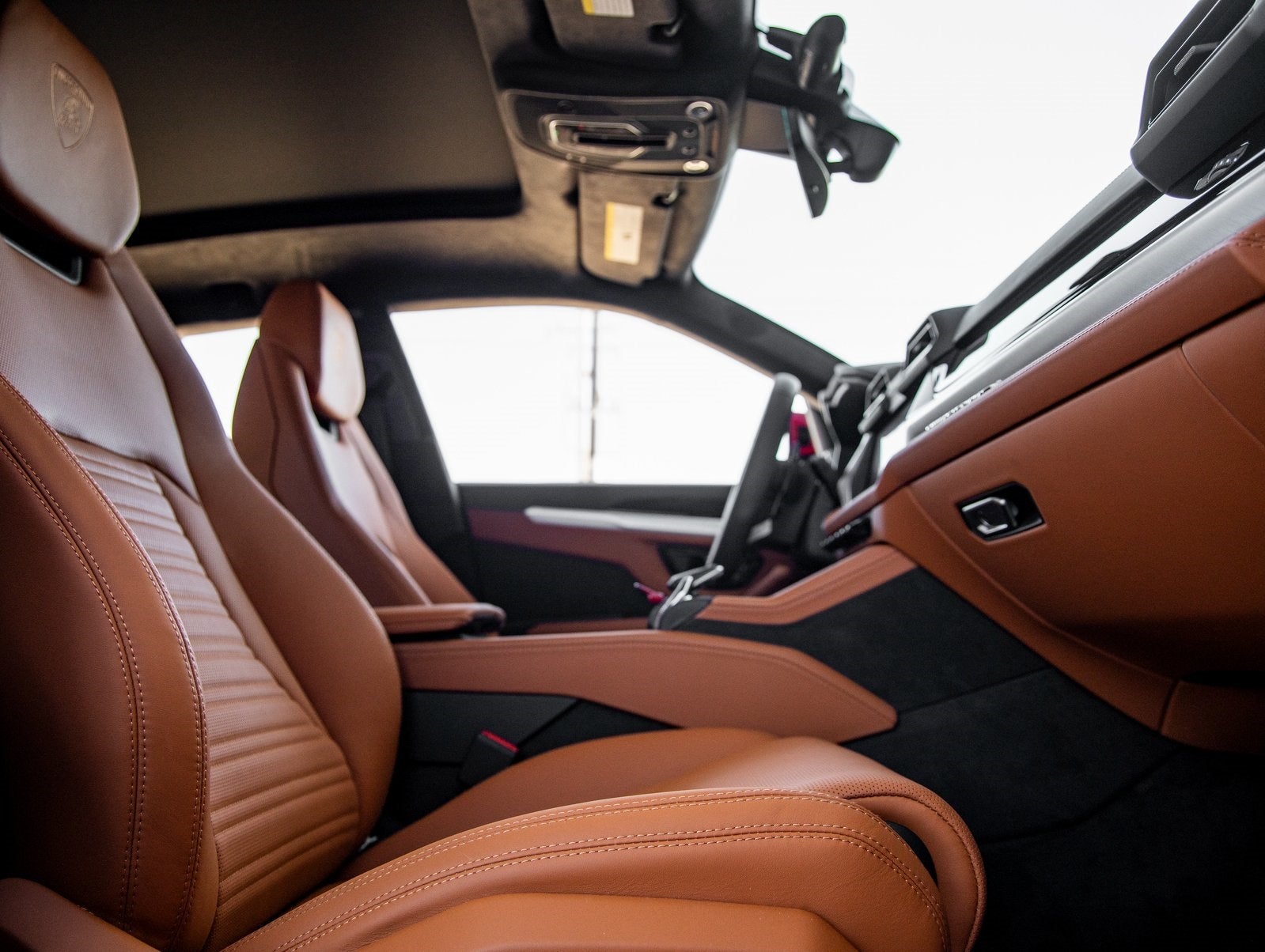 2026 Lamborghini Urus SE