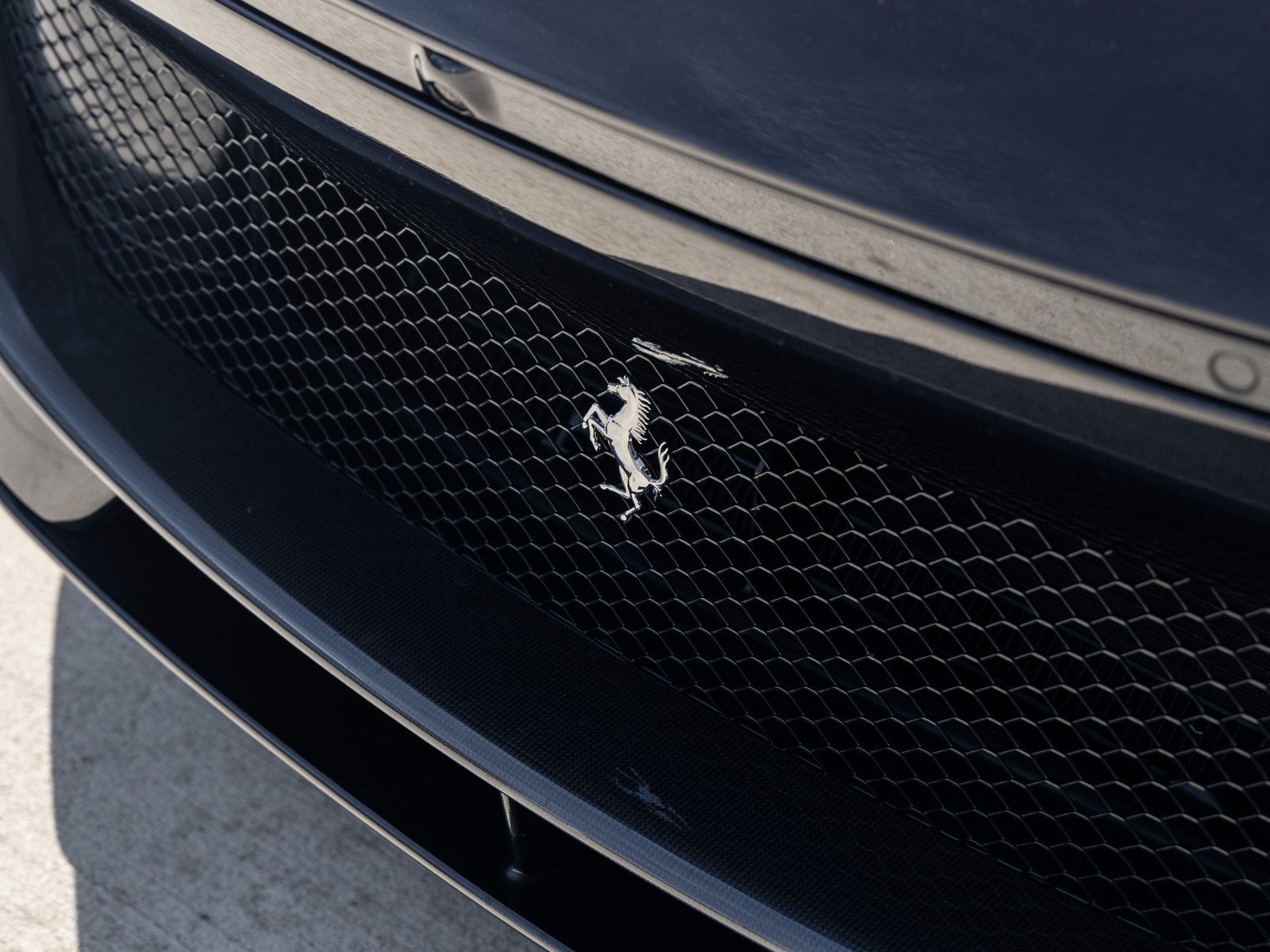 2025 Ferrari Purosangue Base