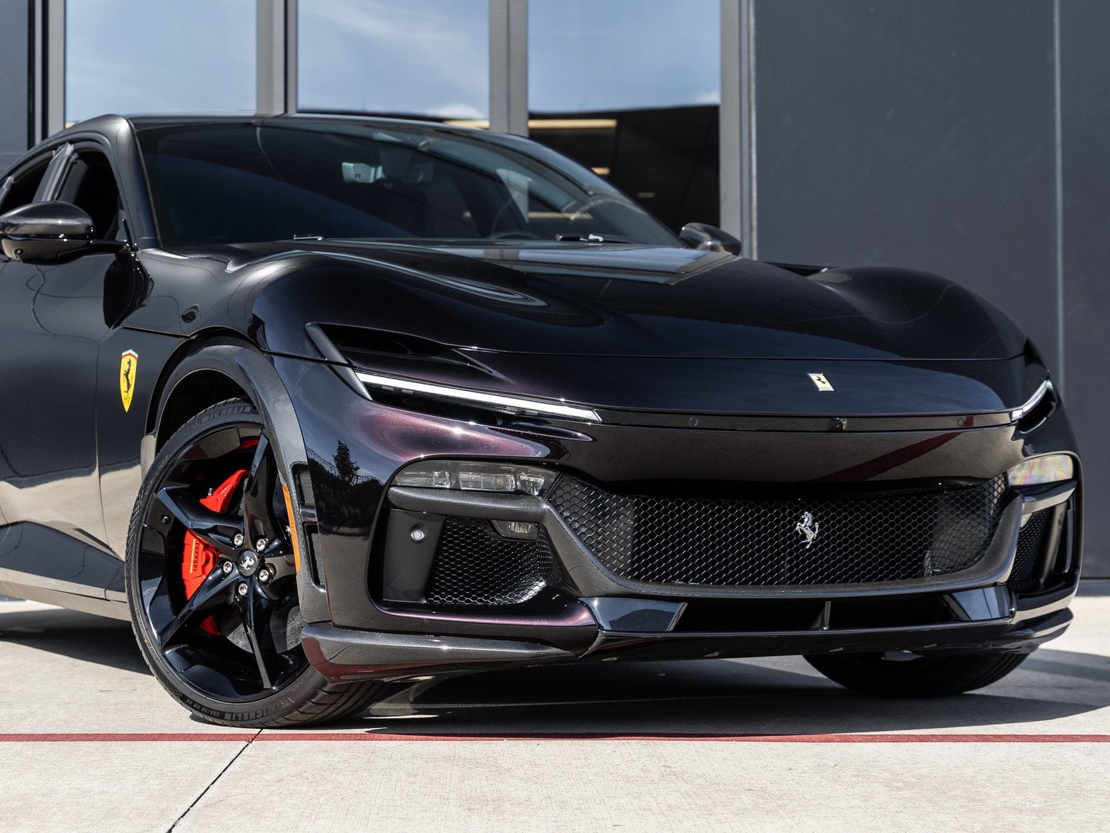 2025 Ferrari Purosangue Base