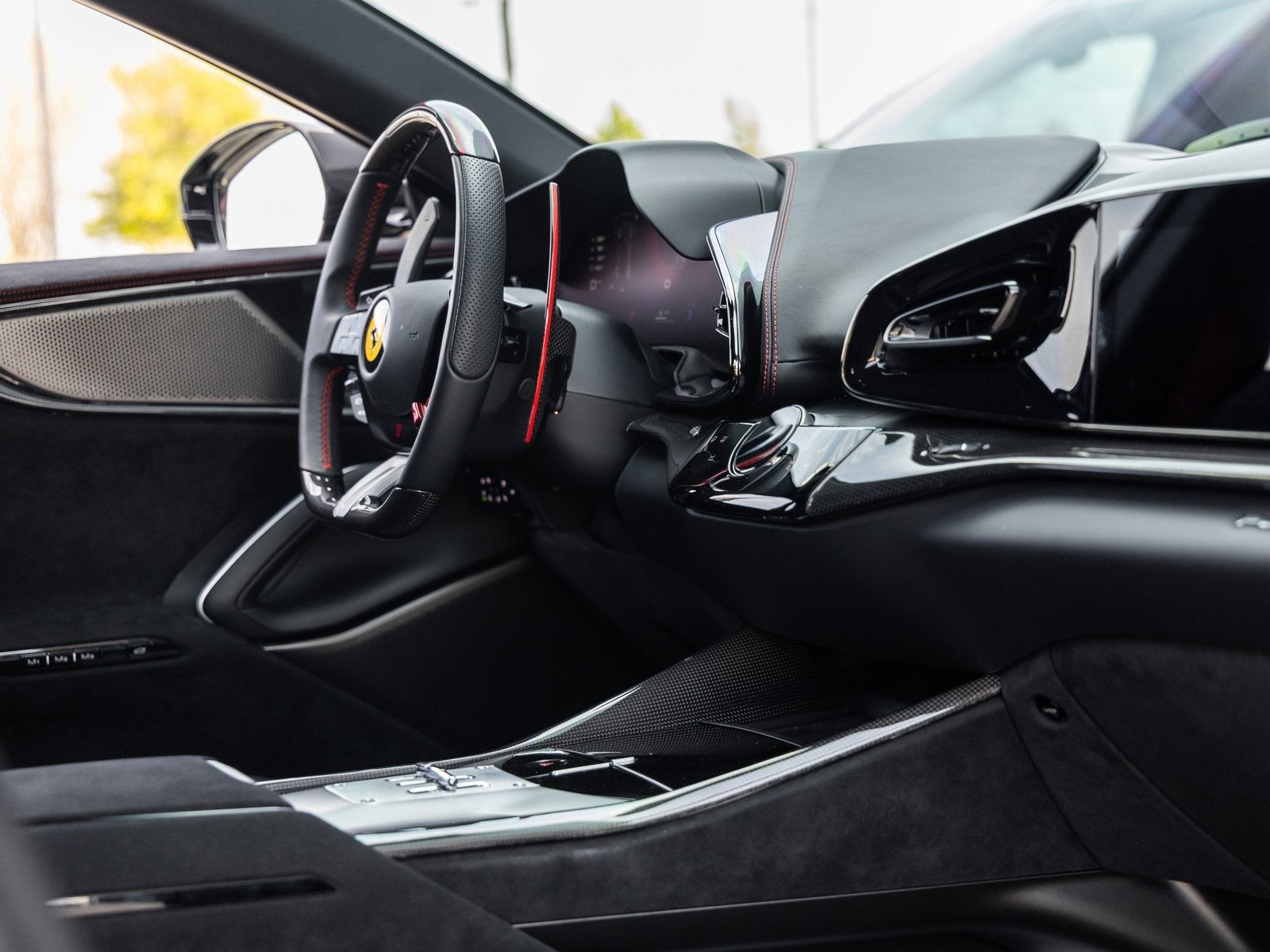 2025 Ferrari Purosangue Base