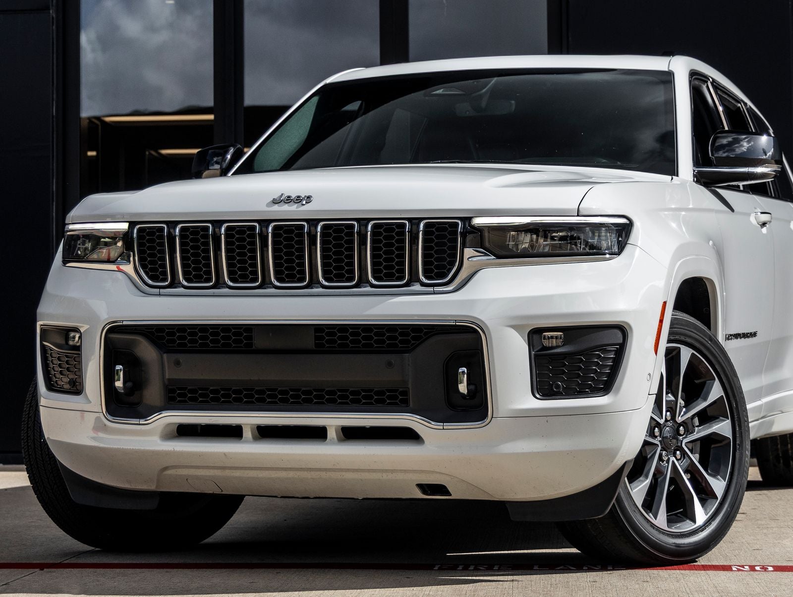 2023 Jeep Grand Cherokee L Overland