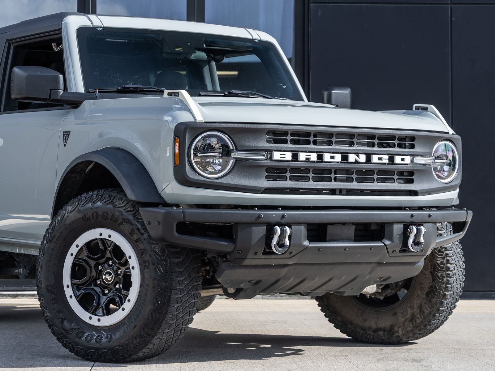 2022 Ford Bronco Base