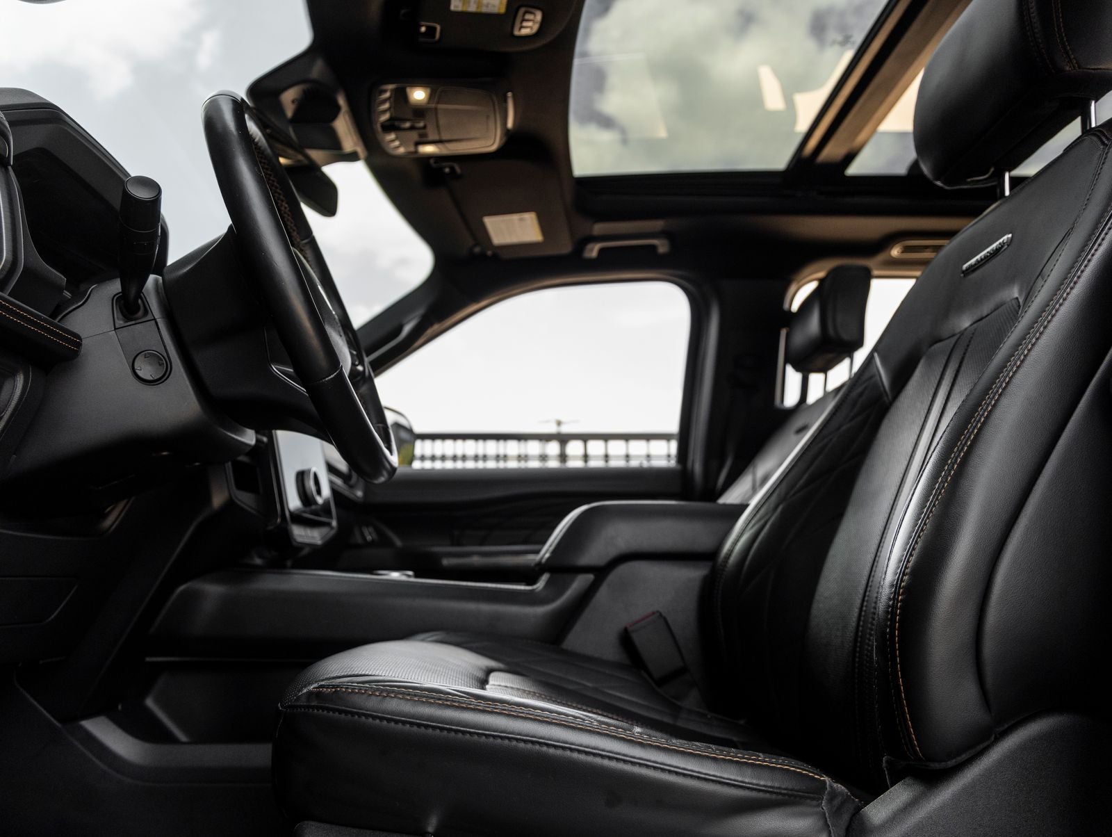 2022 Ford Expedition Max Platinum