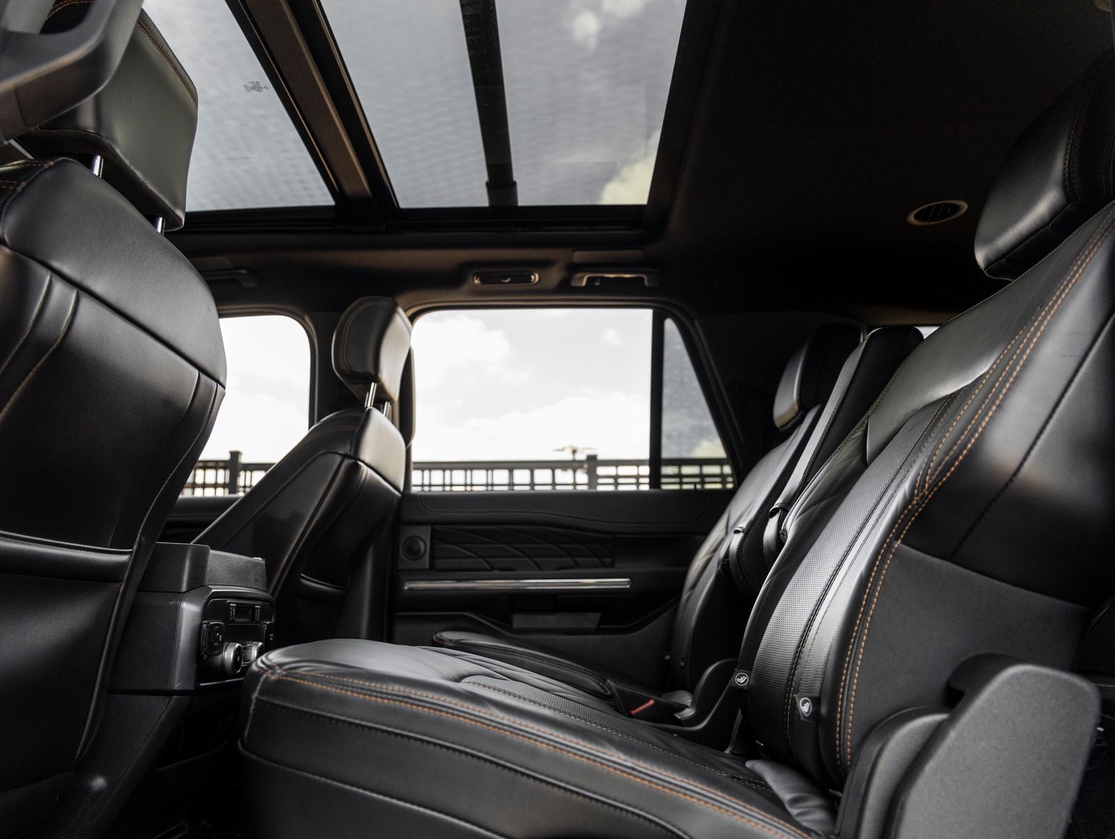 2022 Ford Expedition Max Platinum